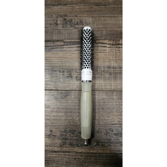 Olivia Garden NanoThermic Ceramic + Ion Round Thermal Brush ¾" 20mm Bx37 - Picture 1 of 7